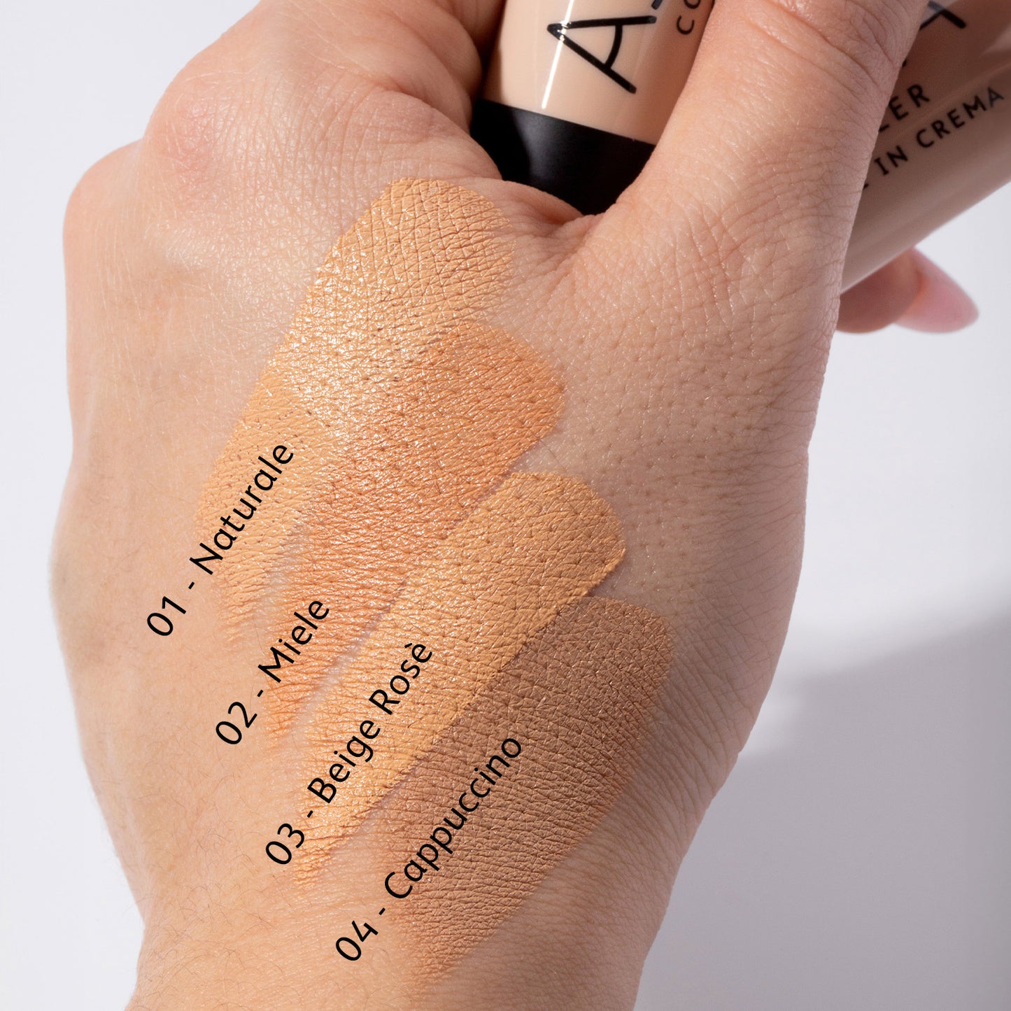 ASTRA CONCEALER Corretore in Crema